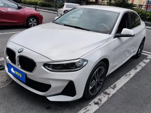 BMW 1-Series, 2021