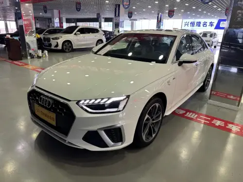 Audi A4, 2023