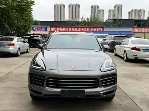 Porsche Cayenne, 2021