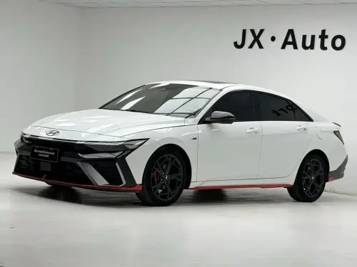 Hyundai Elantra, 2023