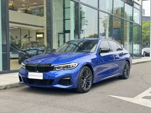 BMW 3-Series, 2021