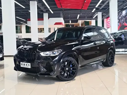 BMW X5M, 2023