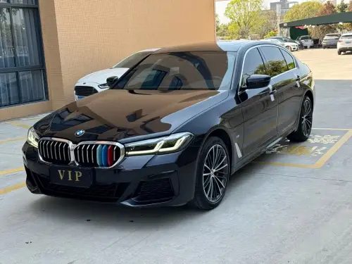 BMW 5-Series, 2023
