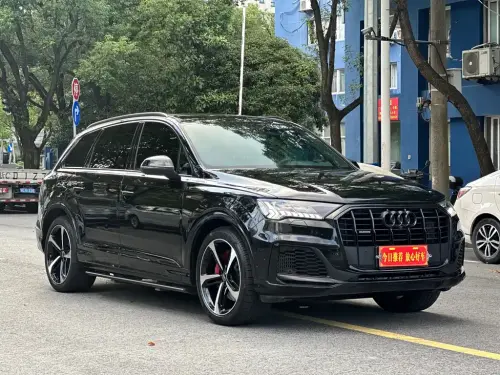 Audi Q7, 2022
