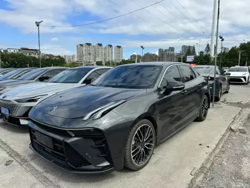 Lynk & Co 03, 2025