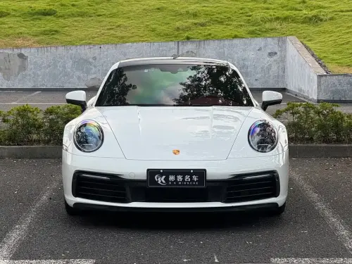 Porsche 911, 2023