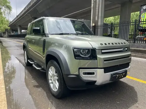 Land Rover Defender, 2020