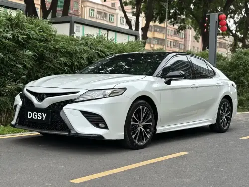 Toyota Camry, 2020