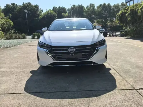 Nissan Sylphy, 2025