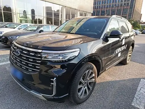 Ford Explorer, 2025