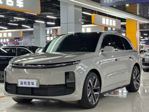 Li Auto L6, 2024
