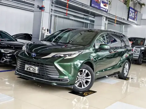 Toyota Sienna, 2022