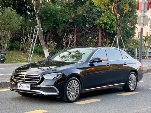 Mercedes-Benz E-Class, 2022