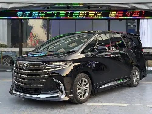 Toyota Alphard, 2025