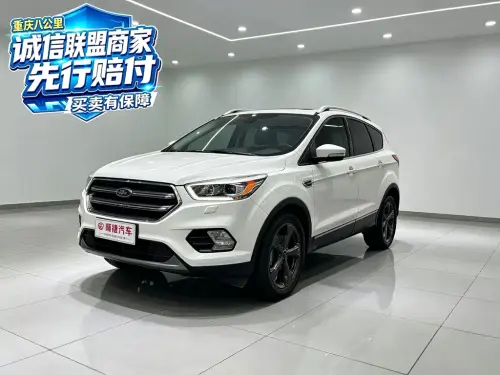 Ford Kuga, 2020