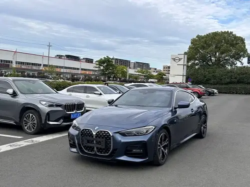 BMW 4-Series, 2022