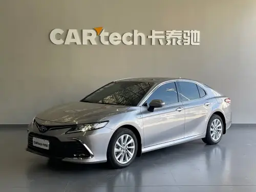 Toyota Camry, 2023