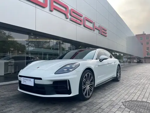 Porsche Panamera, 2024