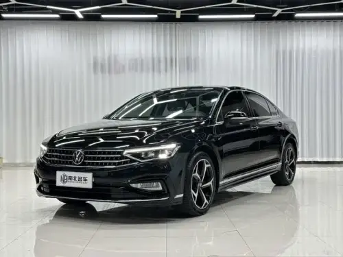 Volkswagen Magotan, 2023