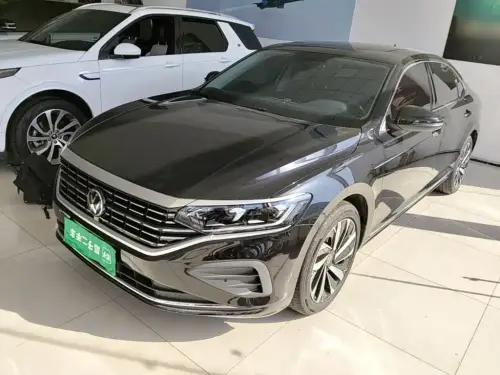 Volkswagen Passat, 2025