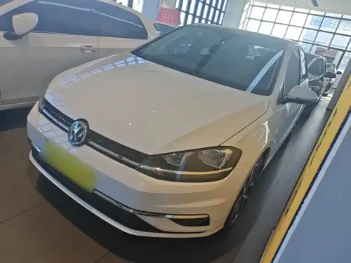 Volkswagen Golf, 2020