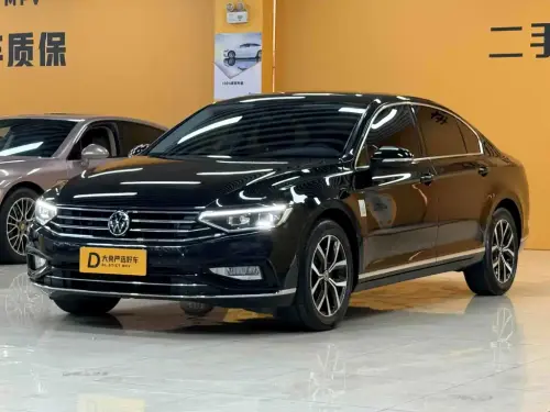 Volkswagen Magotan, 2023