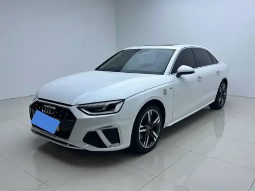 Audi A4, 2021