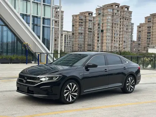 Volkswagen Passat, 2024