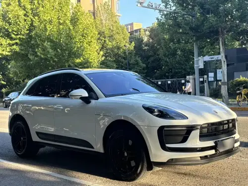 Porsche Macan, 2024