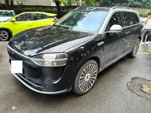 AITO M9, 2025