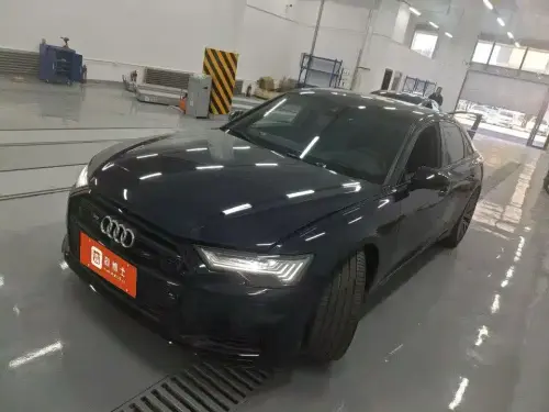 Audi S6, 2022