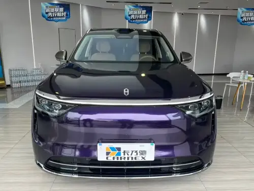 AITO M8, 2025
