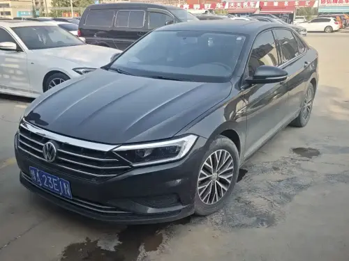 Volkswagen Sagitar, 2020