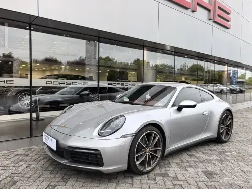 Porsche 911, 2024