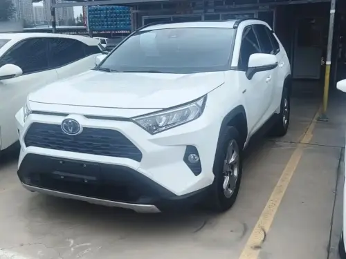 Toyota RAV4, 2023