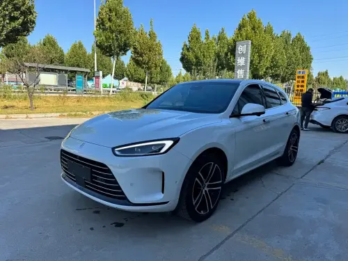 AITO M5, 2023