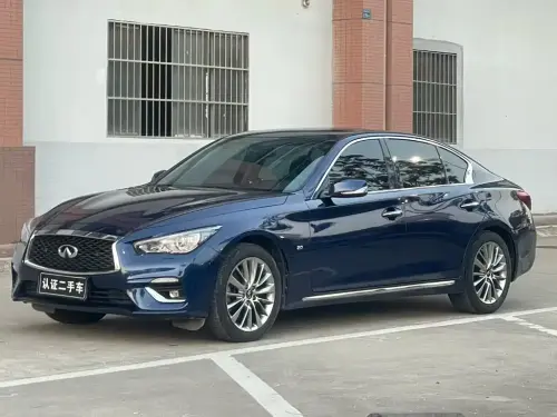 Infiniti Q50, 2022