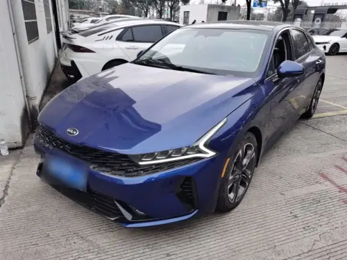 Kia K5, 2021