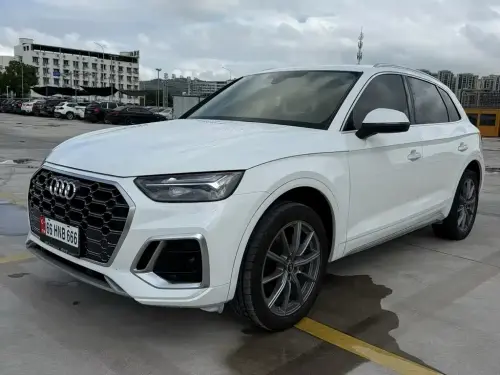 Audi Q5, 2022