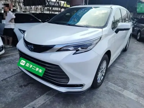 Toyota Sienna, 2022