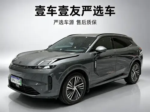 Lynk & Co 08, 2024