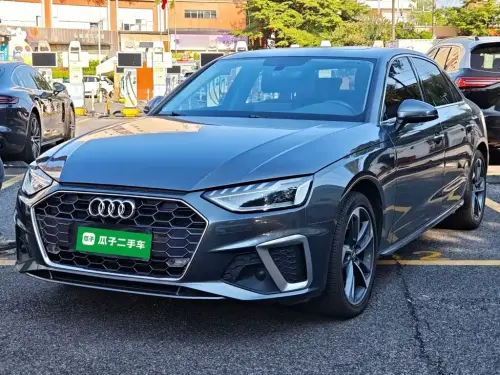 Audi A4, 2021