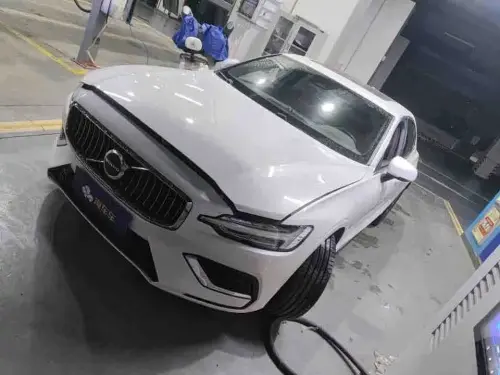 Volvo S60, 2025