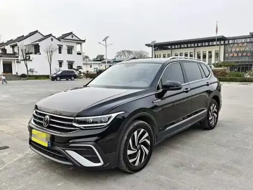 Volkswagen Tiguan, 2023
