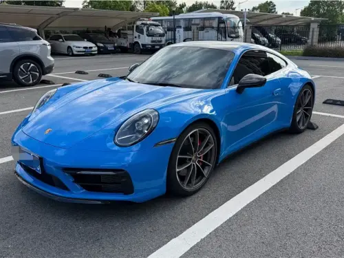 Porsche 911, 2023