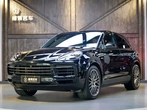 Porsche Cayenne, 2023