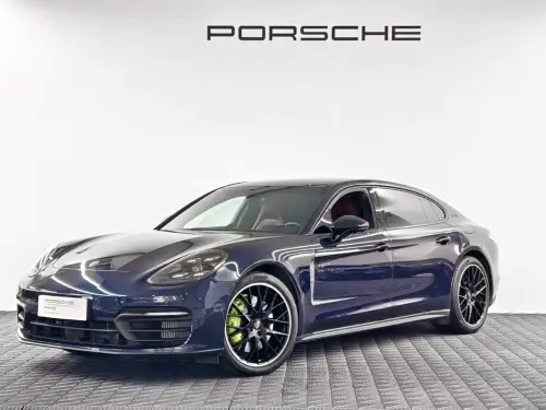 Porsche Panamera, 2023