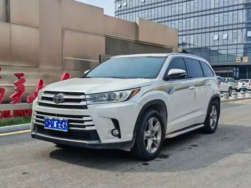Toyota Highlander, 2022