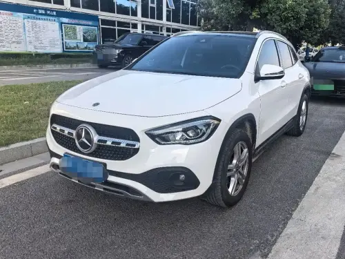 Mercedes-Benz GLA-Class, 2023