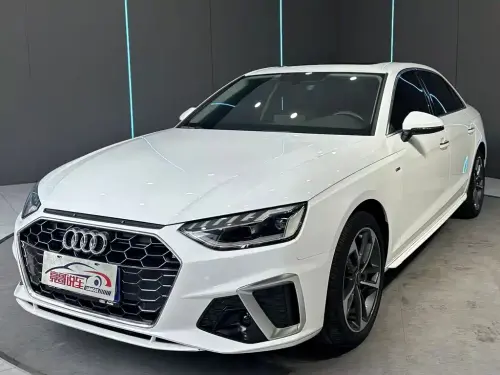 Audi A4, 2023